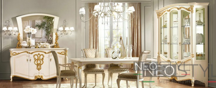 La Fenice Laccato (Casa+39) Классическая гостиная, изготовлена из массива и шпона, отделка белым лаком, детали в золоте. Производство Италия.
